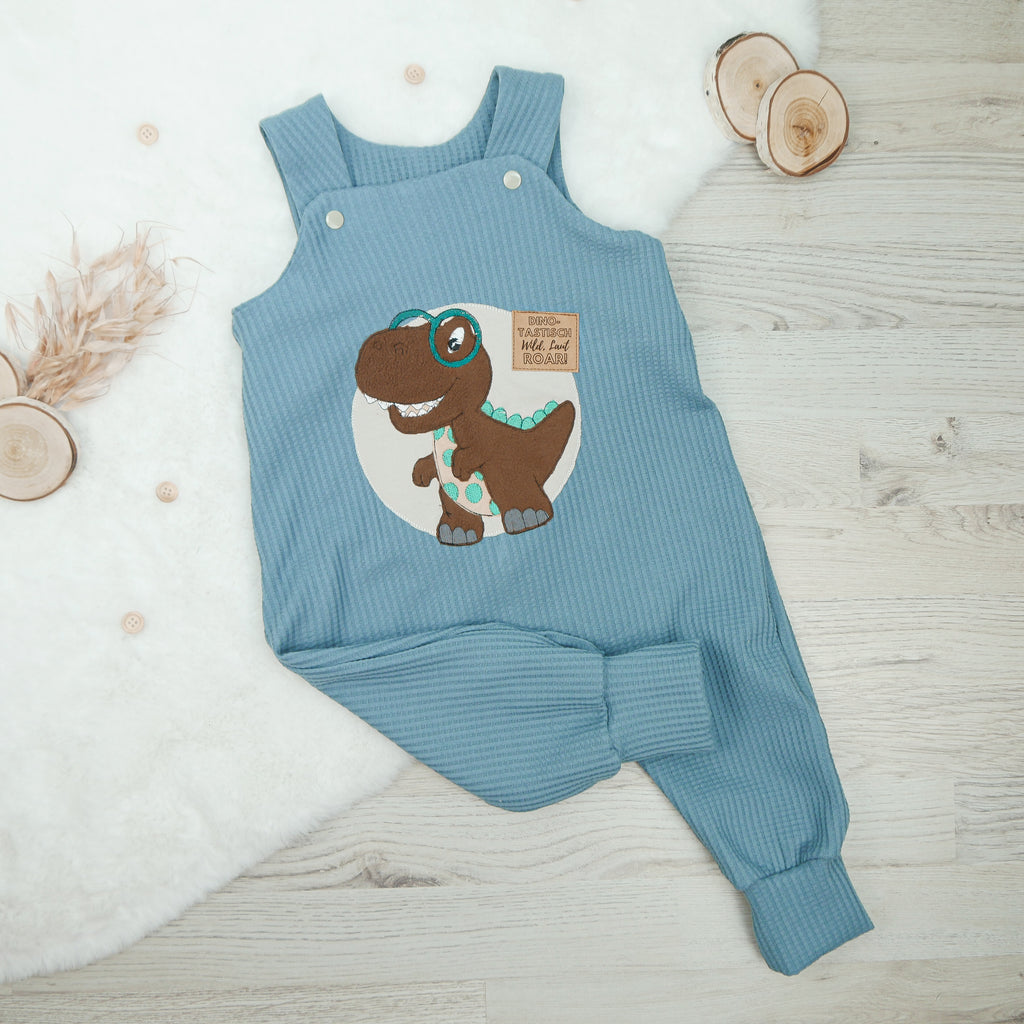 Latzhose mit Dino Stickerei - Gr. 80