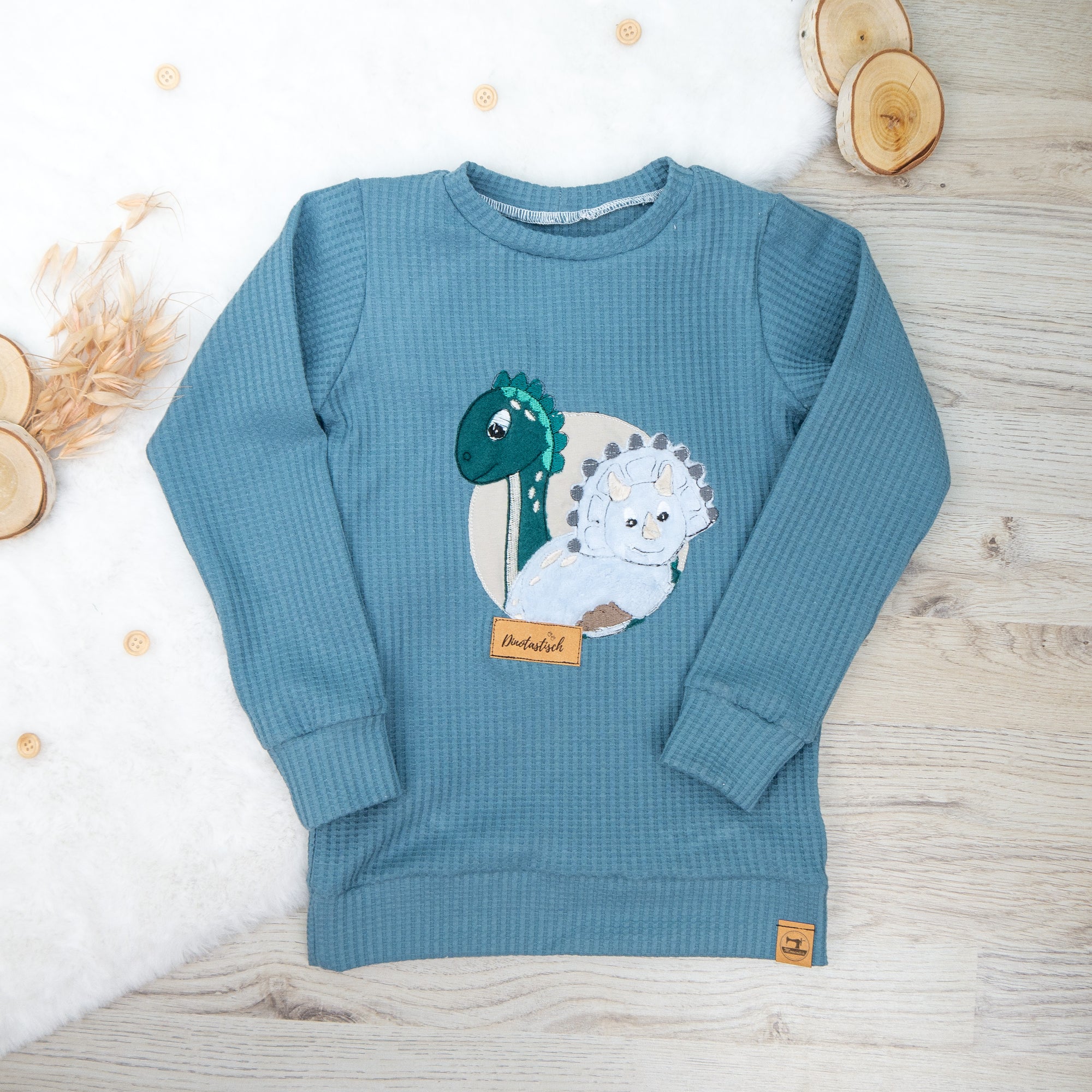 Langarmshirt mit Dino Stickerei - Gr. 104