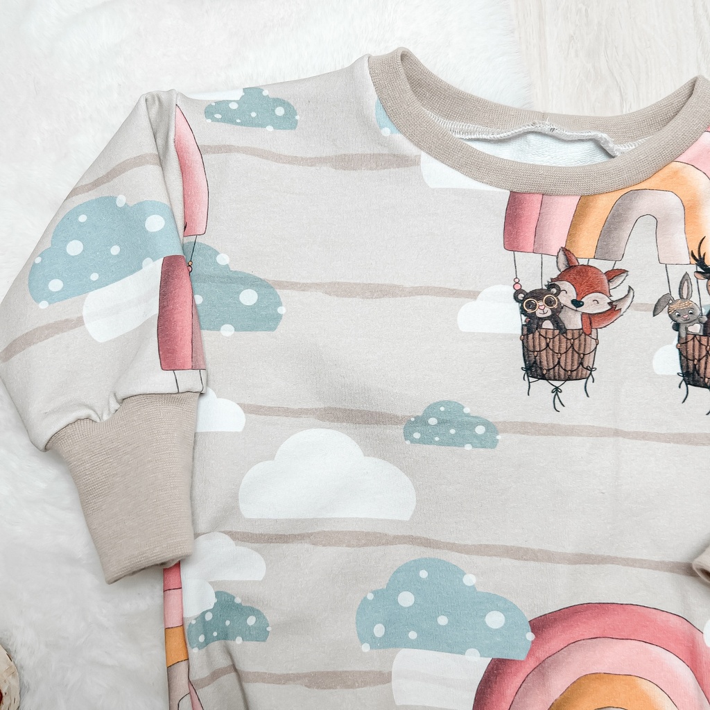 Sweater Romper Regenbogen Reise - aus Bio-Baumwolle